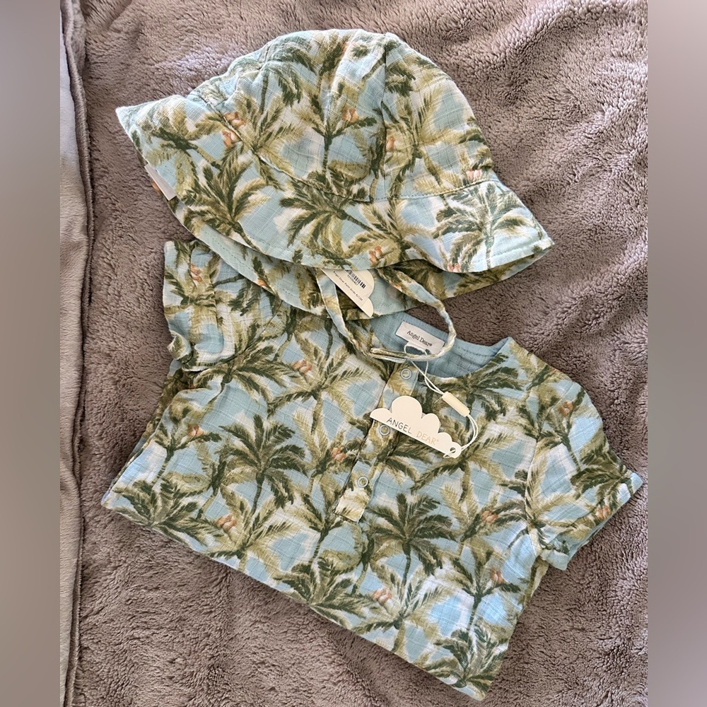 Angel Dear Shortie and hat palm birds size 6/12M